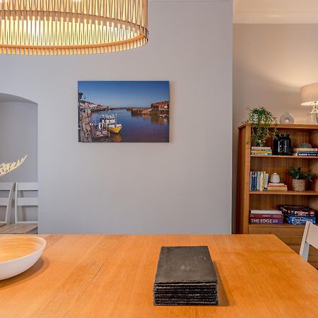 Rosemill - Large Pet Friendly Home With Off Road Parking 惠特比 外观 照片