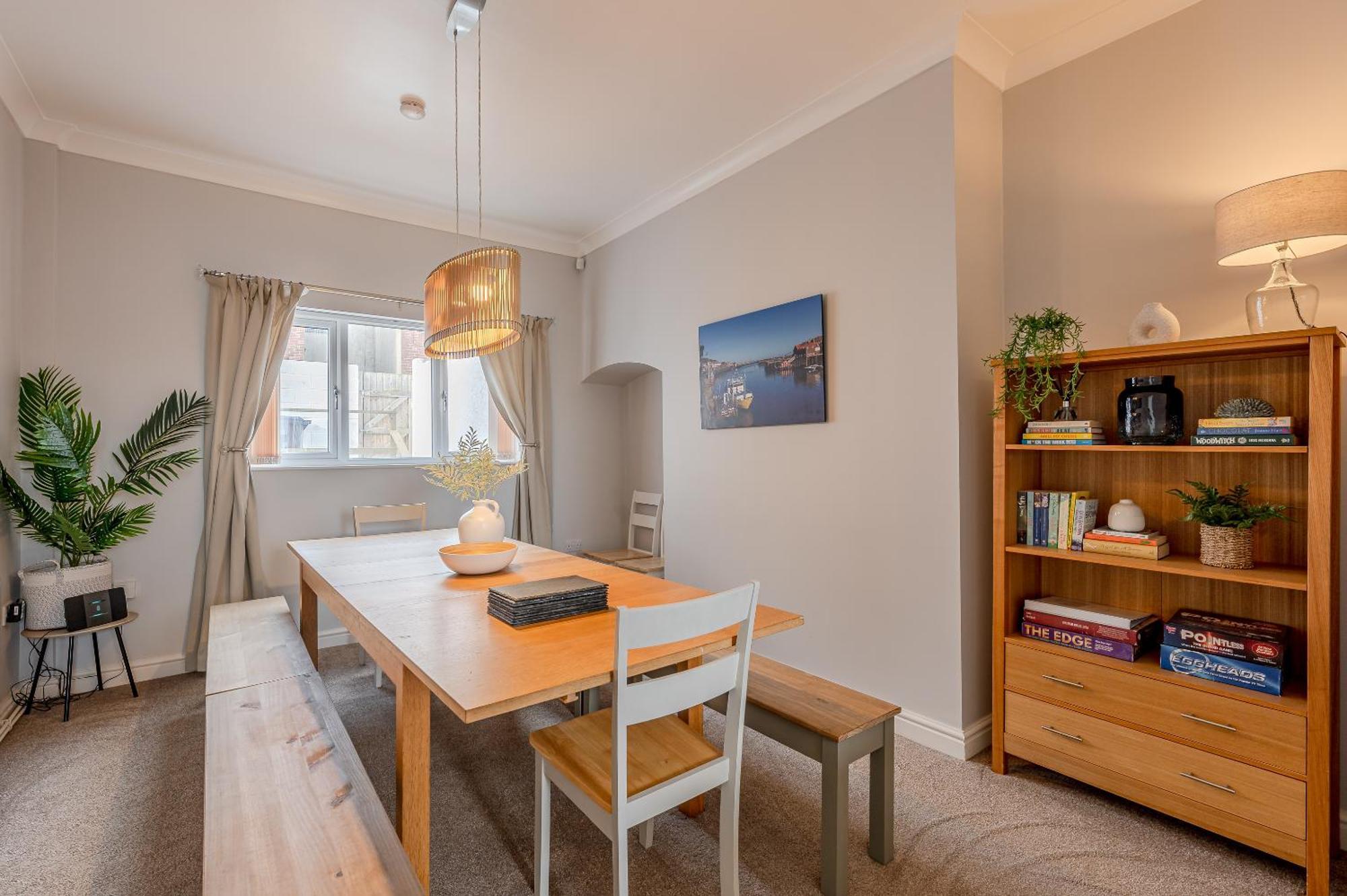 Rosemill - Large Pet Friendly Home With Off Road Parking 惠特比 外观 照片